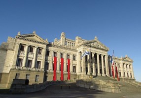 Kadabra IT Projekt - gub.uy, Das Leben von 4 Mio. Menschen verändern