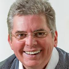 Andreas Pfeifer | Die Heldenhelfer GmbH - Marketing für Gastgeber