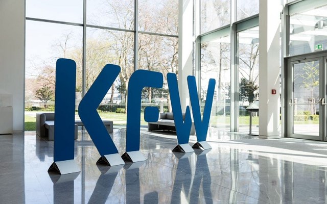 PANORAMA3000 GmbH & Co. KG Projekt - KfW - Social und Training