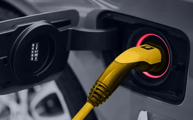 Elinext Projekt - Massgeschneiderte App zum Laden von Elektroautos