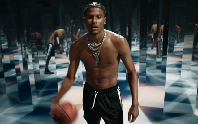 Mandarin Global Media Projekt - https://www.mandarin-media.com/work/paco-rabanne-invictus-tv-commercial/