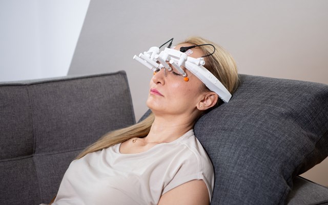 defortec GmbH Projekt - Okustim-Therapiebrille