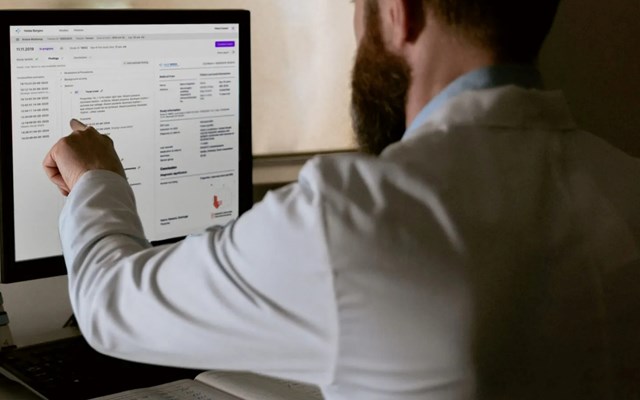 Rolique Projekt - Webservice für neurologische EEG-Diagnosen mit innovativen KI-basierten Produkten für hochwertige und effiziente Berichte.