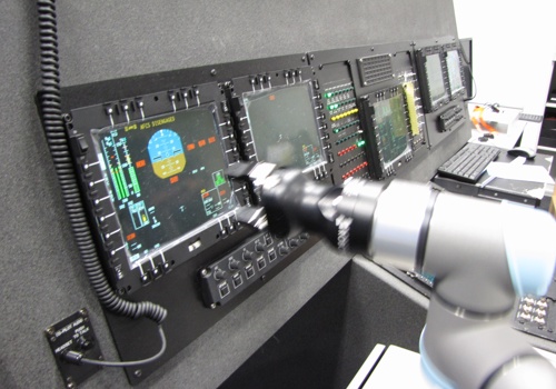 WIANCO OTT Robotics GmbH Projekt - End-to-End-Cockpit-Testautomatisierung für Avioniksysteme