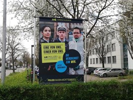 DIE KAVALLERIE GmbH Projekt - DU VERDIENST EIN WIR.