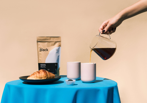 Orchidea Agency Projekt - Black, Verpackungsdesign und Branding für frisch gerösteten Kaffee