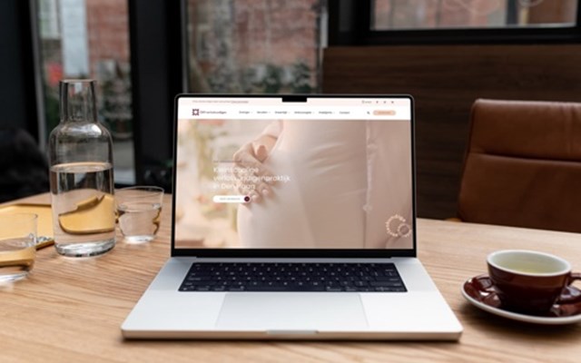Blok56 Projekt - Brand Identity & Website-Design DAY Hebammen